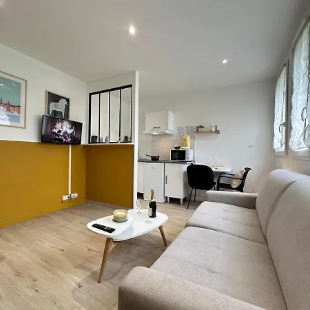 C Stockholm - Cosy Avec Exterieur Privatif Charleville-Mézières